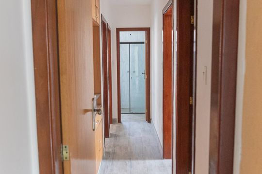 Corredor de apartamento à venda com 4 quartos, 251m² em Jaraguá, Belo Horizonte