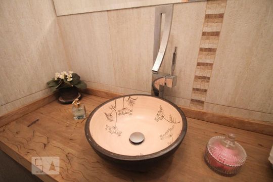 Lavabo de apartamento à venda com 3 quartos, 135m² em Santana, São Paulo
