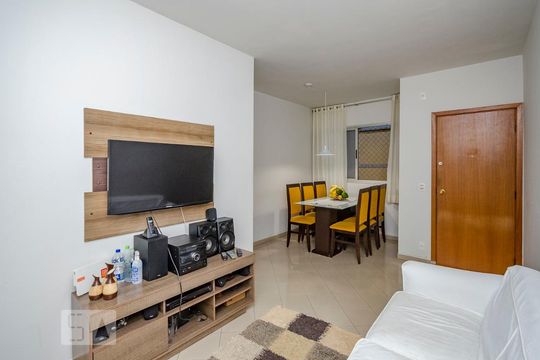 Salas de apartamento para alugar com 3 quartos, 67m² em Betânia, Belo Horizonte
