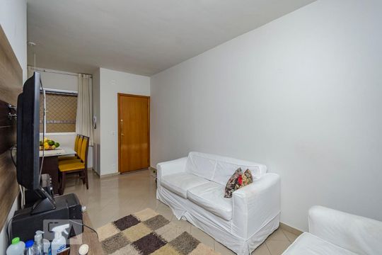 Salas de apartamento para alugar com 3 quartos, 67m² em Betânia, Belo Horizonte