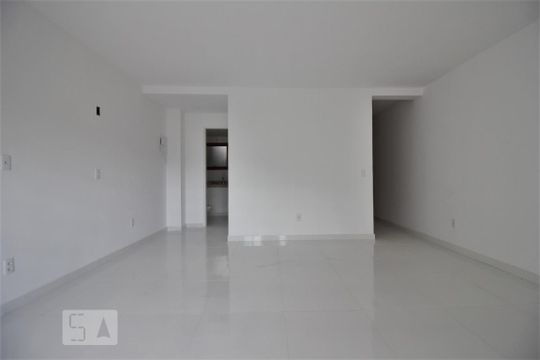 Sala de casa para alugar com 3 quartos, 185m² em Paraíso do Morumbi, São Paulo
