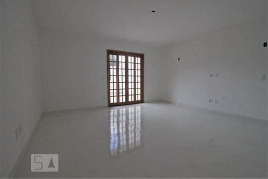 Sala de casa para alugar com 3 quartos, 185m² em Paraíso do Morumbi, São Paulo