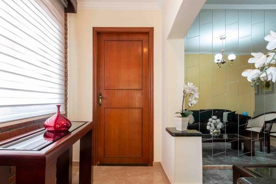 Hall de Entrada de apartamento à venda com 3 quartos, 110m² em Vila Granada, São Paulo