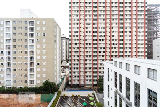 Varanda de apartamento à venda com 1 quarto, 40m² em Cerqueira César, São Paulo