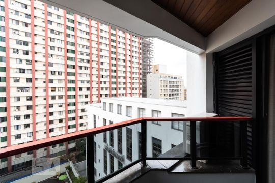 Varanda de apartamento à venda com 1 quarto, 40m² em Cerqueira César, São Paulo