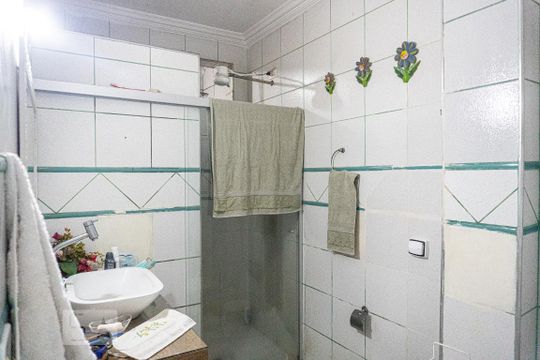 Banheiro de apartamento à venda com 2 quartos, 75m² em Bela Vista, São Paulo