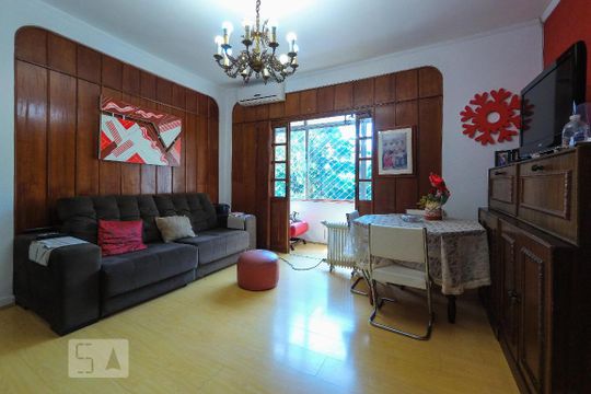 Apartamento para alugar com 3 quartos, 100m² em Petrópolis, Porto Alegre