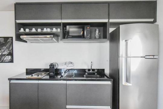Cozinha de kitnet/studio à venda com 1 quarto, 62m² em Cidade Monções, São Paulo