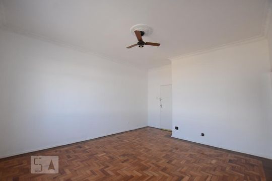 Sala de apartamento à venda com 2 quartos, 70m² em Vila da Penha, Rio de Janeiro