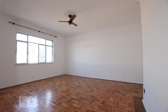 Sala de apartamento à venda com 2 quartos, 70m² em Vila da Penha, Rio de Janeiro