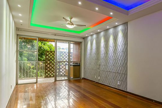 Apartamento à venda com 2 quartos, 142m² em Taquara, Rio de Janeiro