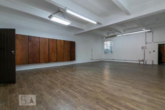 Sala/Quarto de kitnet/studio para alugar com 1 quarto, 104m² em Brás, São Paulo