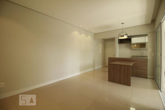 Sala de apartamento para alugar com 2 quartos, 70m² em Jardim da Gloria, São Paulo