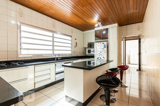 Cozinha de casa à venda com 5 quartos, 500m² em Itaquera, São Paulo