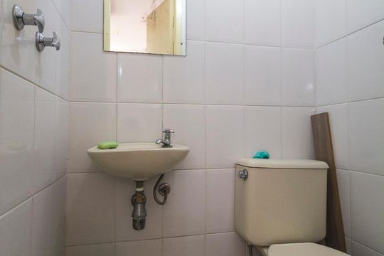 Lavabo de apartamento à venda com 2 quartos, 80m² em Barra da Tijuca, Rio de Janeiro