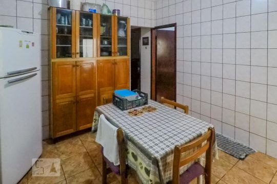 Cozinha de casa à venda com 3 quartos, 170m² em Chácara Inglesa, São Paulo