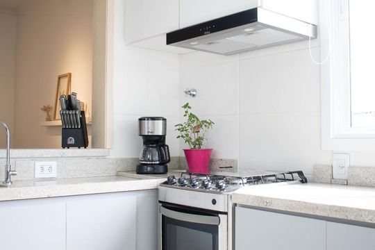 Cozinha de apartamento para alugar com 2 quartos, 92m² em Jardim Botânico, Porto Alegre