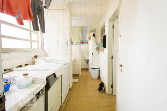 Lavanderia  de apartamento à venda com 3 quartos, 200m² em Vila Mariana, São Paulo