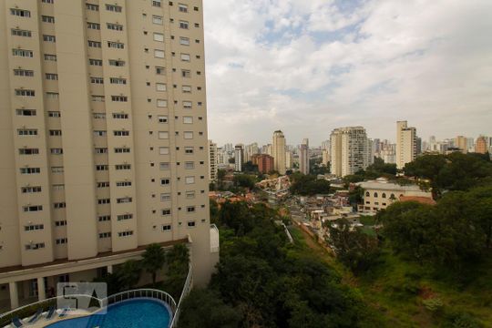 Vista de apartamento à venda com 3 quartos, 200m² em Vila Mariana, São Paulo