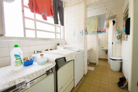 Lavanderia  de apartamento à venda com 3 quartos, 200m² em Vila Mariana, São Paulo