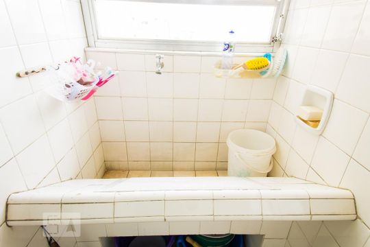Lavanderia  de apartamento à venda com 3 quartos, 200m² em Vila Mariana, São Paulo