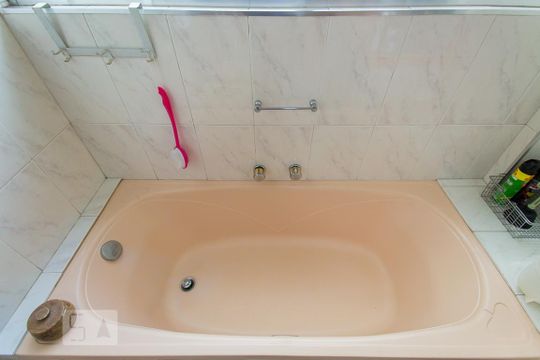 Banheiro da Suíte de apartamento à venda com 3 quartos, 200m² em Vila Mariana, São Paulo