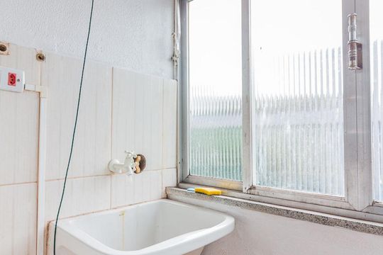Detalhe da area de serviço de apartamento para alugar com 1 quarto, 37m² em Cristal, Porto Alegre