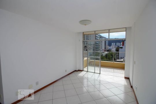 Apartamento para alugar com 3 quartos, 98m² em Botafogo, Rio de Janeiro