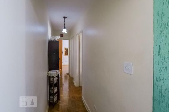Corredor de apartamento à venda com 2 quartos, 58m² em Cambuci, São Paulo