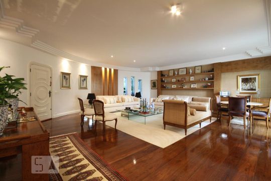 Casa à venda com 3 quartos, 469m² em Aclimação, São Paulo