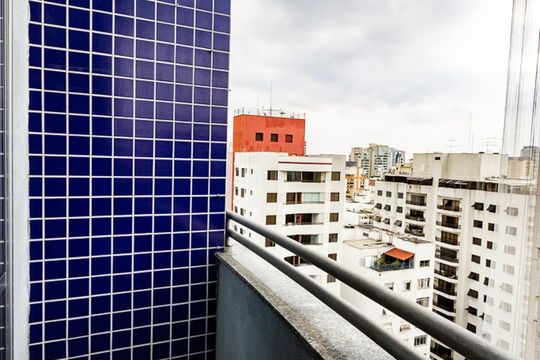 Sacada de apartamento para alugar com 1 quarto, 45m² em Pinheiros, São Paulo