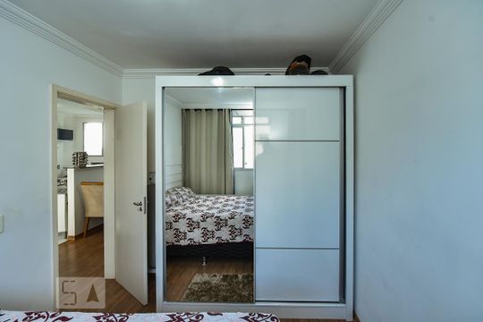 Quarto 1 de apartamento para alugar com 2 quartos, 50m² em Estrela do Oriente, Belo Horizonte