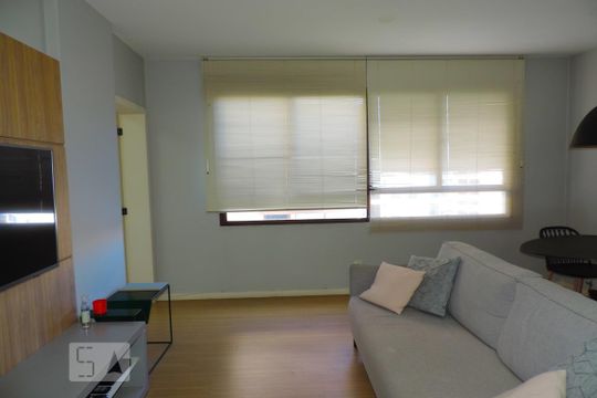 Sala de apartamento para alugar com 2 quartos, 80m² em Agronômica, Florianópolis
