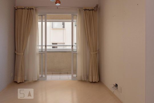 Apartamento para alugar com 3 quartos, 75m² em Chácara Inglesa, São Paulo