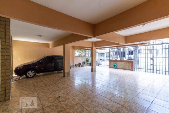 Garagem de apartamento para alugar com 3 quartos, 65m² em Piedade, Rio de Janeiro
