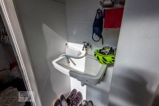 Área de serviço de apartamento à venda com 3 quartos, 85m² em Bela Vista, São Paulo