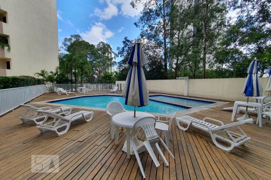 Área comum - Piscina de apartamento para alugar com 3 quartos, 140m² em Vila Suzana, São Paulo