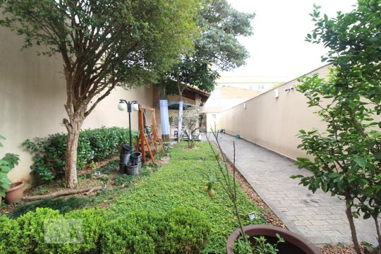 Jardim de casa à venda com 4 quartos, 240m² em Cerâmica, São Caetano do Sul