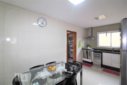 Cozinha de casa à venda com 4 quartos, 240m² em Cerâmica, São Caetano do Sul