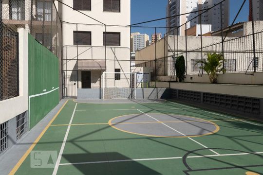 Quadra Esportiva de apartamento para alugar com 3 quartos, 70m² em Saúde, São Paulo