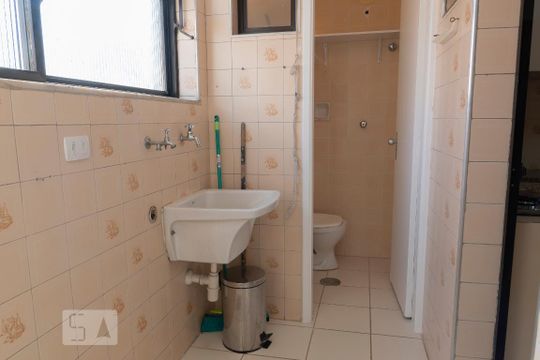 Área de Serviço de apartamento para alugar com 3 quartos, 70m² em Saúde, São Paulo