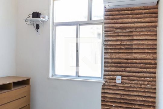 Quarto 1 de apartamento à venda com 2 quartos, 50m² em Irajá, Rio de Janeiro