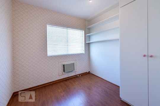 Quarto 1 de apartamento à venda com 2 quartos, 74m² em Jardim Botânico, Rio de Janeiro