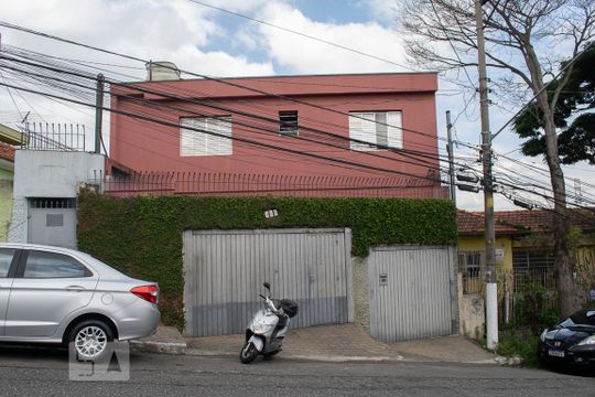 FACHADA de casa à venda com 7 quartos, 161m² em Vila Bonilha, São Paulo
