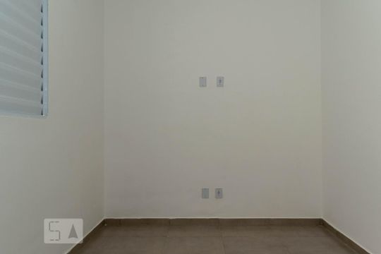 Quarto 1  de apartamento para alugar com 2 quartos, 32m² em Pari, São Paulo