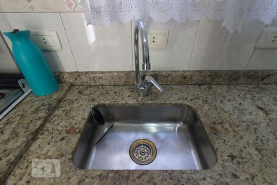 Pia de apartamento à venda com 3 quartos, 110m² em Bela Vista, São Paulo
