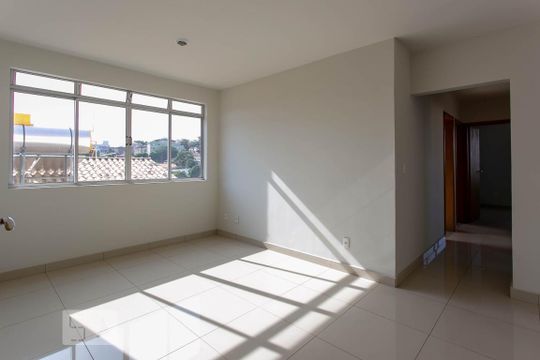 Sala de apartamento à venda com 4 quartos, 160m² em Santa Mônica, Belo Horizonte