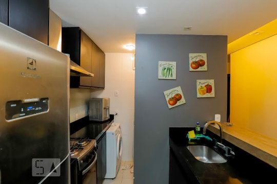 Cozinha  de apartamento à venda com 3 quartos, 95m² em Copacabana, Rio de Janeiro