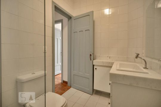 Banheiro de apartamento à venda com 1 quarto, 65m² em Perdizes, São Paulo