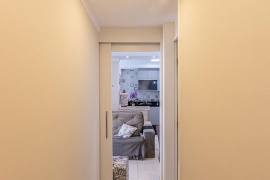 Corredor de apartamento à venda com 2 quartos, 50m² em Jardim Vila Formosa, São Paulo